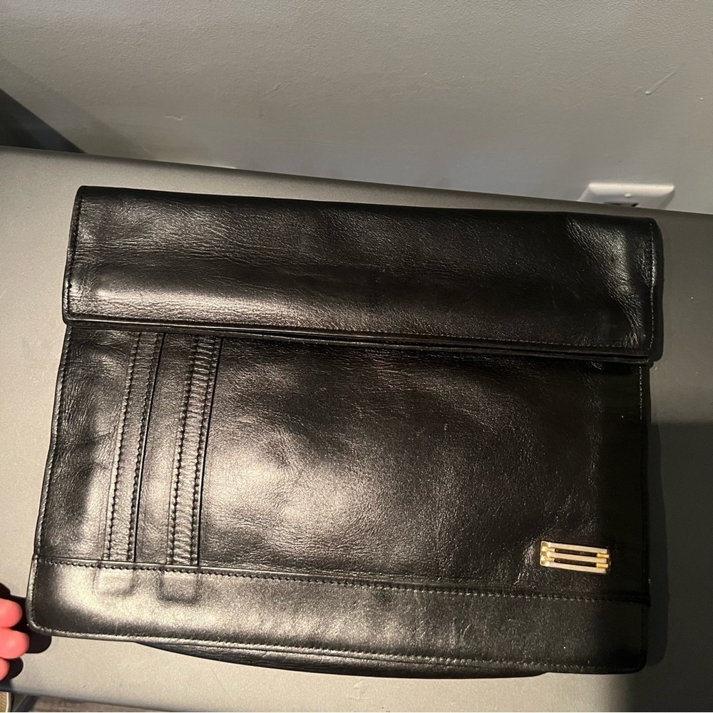 Beautiful Vintage clutch leather black